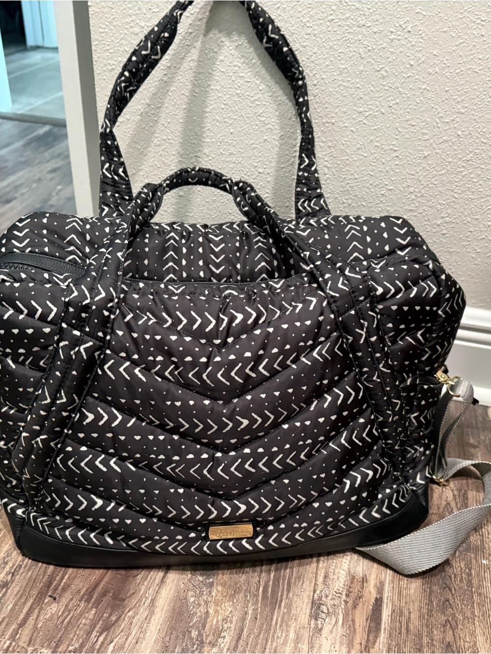 Rachel Zoe Black Quilted Arrow-Print Travel Tote
